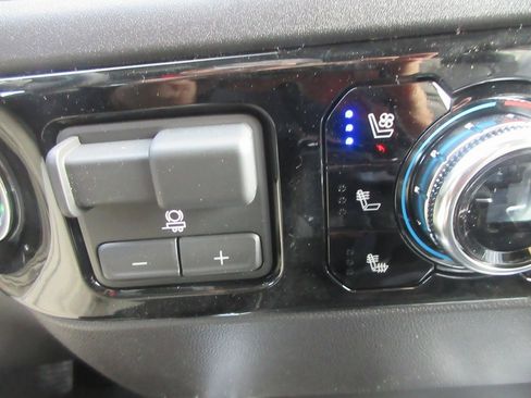 New 2026 GMC Sierra 1500 SLT w/ SLT Premium Plus Package image 20