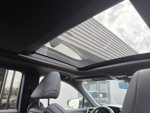 Used 2023 Lexus RX 350 F Sport w/ Cold Area Package image 4