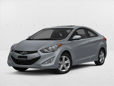 Used 2013 Hyundai Elantra FWD image 1