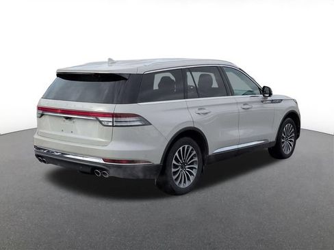 Used 2020 Lincoln Aviator Reserve w/ Elements Package Plus AWD/4WD image 3