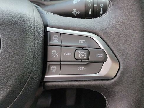 New 2026 Jeep Compass Limited image 24