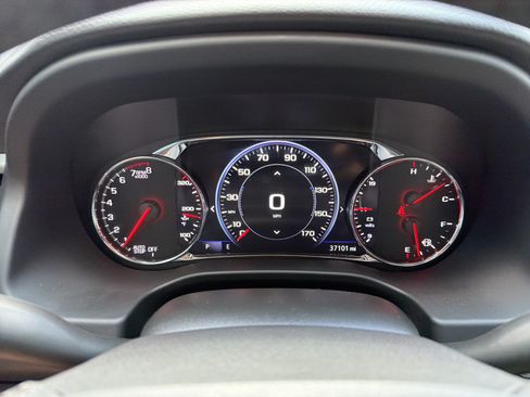 Certified 2023 GMC Acadia SLT w/ Elevation Edition FWD image 29