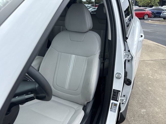Used 2025 Hyundai Tucson SEL FWD image 16