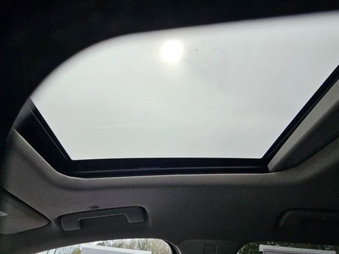 Used 2021 Buick Enclave Avenir w/ Avenir Technology Package image 59