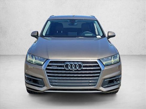 Used 2018 Audi Q7 3.0T Prestige AWD/4WD image 2