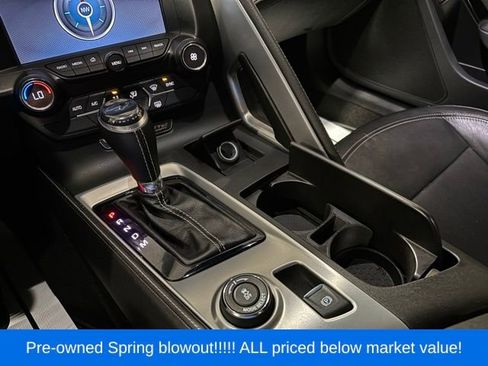 Used 2019 Chevrolet Corvette Stingray Coupe w/ 1LT RWD image 24