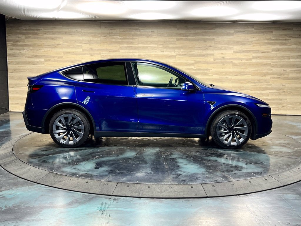 Used 2026 Tesla Model Y Long Range AWD/4WD image 19