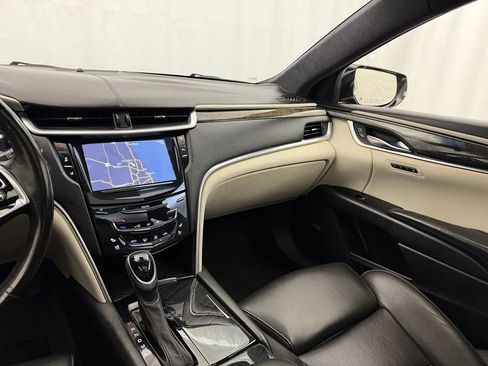 Used 2014 Cadillac XTS Platinum AWD/4WD image 17