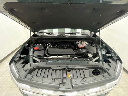 Used 2025 Chevrolet Silverado 1500 LT image 18