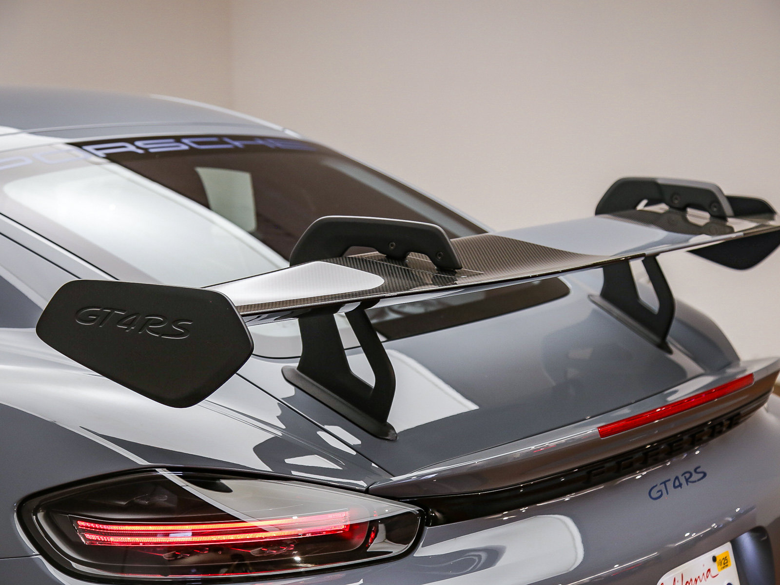 Certified 2024 Porsche 718 Cayman GT4 RS RWD image 16