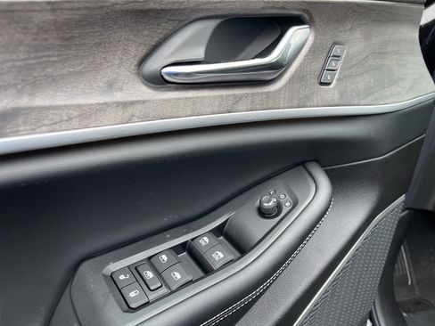 New 2025 Jeep Grand Cherokee Limited image 26