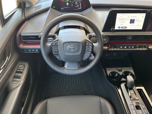 New 2027 Toyota Prius Plug-In Hybrid FWD image 14