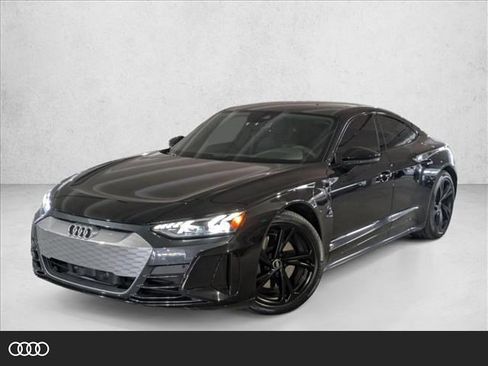 Used 2022 Audi e-tron GT Premium Plus image 1