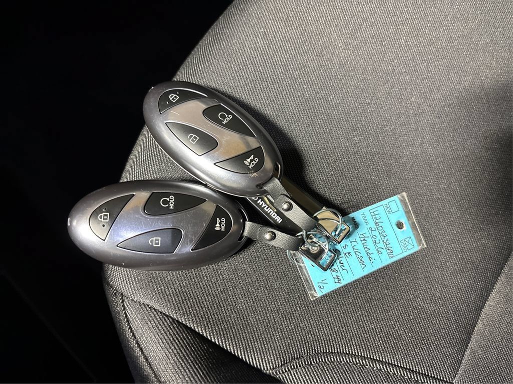 Used 2026 Hyundai Tucson SE AWD/4WD image 35