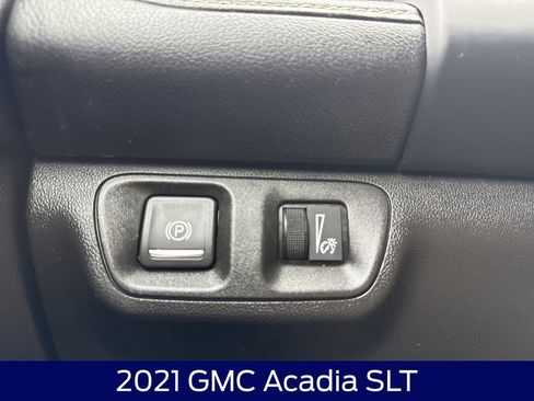 Used 2021 GMC Acadia SLT image 26