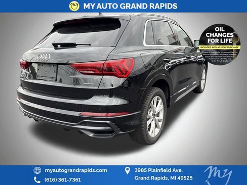 Used 2022 Audi Q3 2.0T Premium image 5