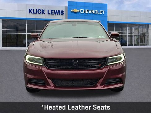 Used 2019 Dodge Charger SXT w/ Leather Interior Group image 2