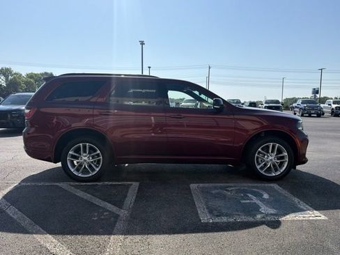 Used 2024 Dodge Durango GT AWD/4WD image 4