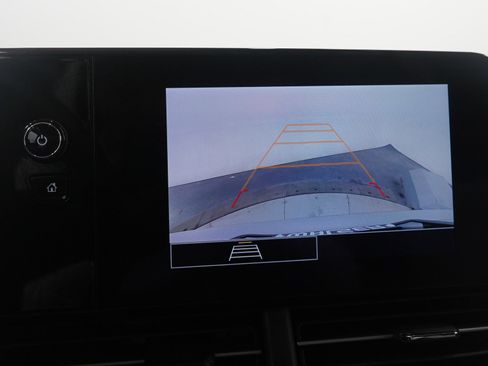 Used 2024 Chevrolet Trax LS w/ LS Convenience Package image 28