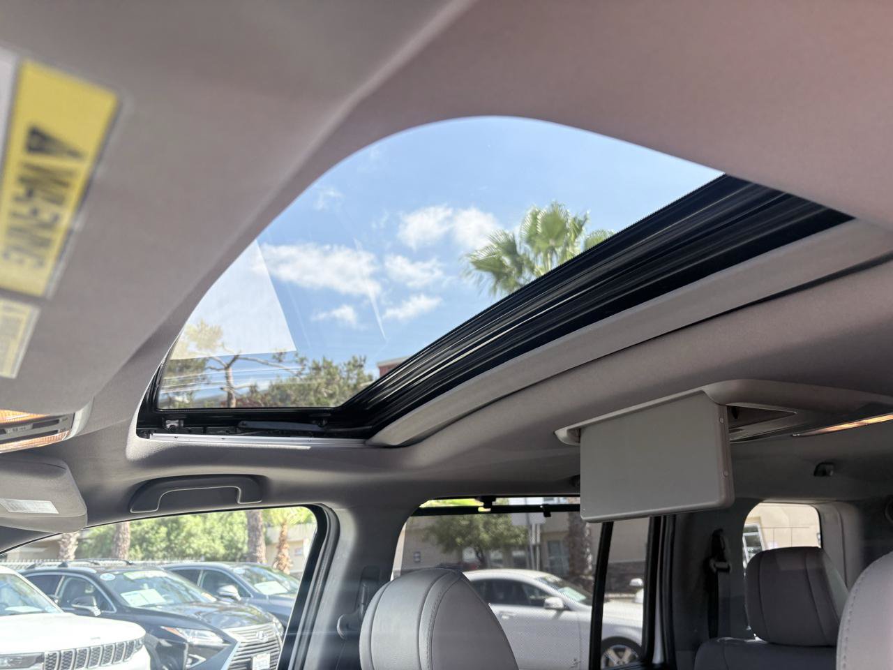 Used 2013 Honda Pilot Touring image 10