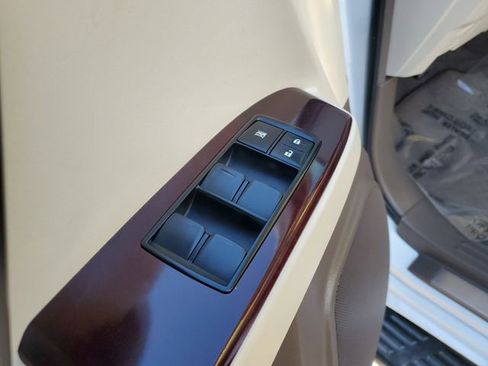 Used 2017 Lexus GX 460 460 image 16