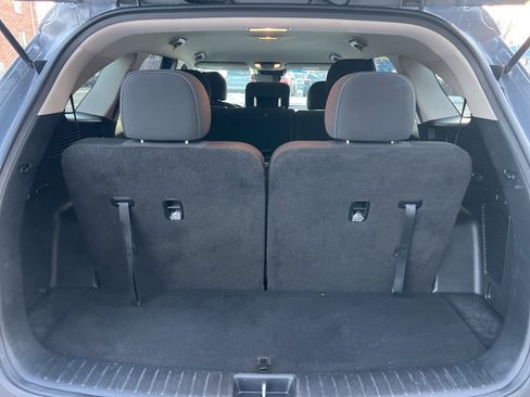 Used 2022 Kia Sorento LX image 23