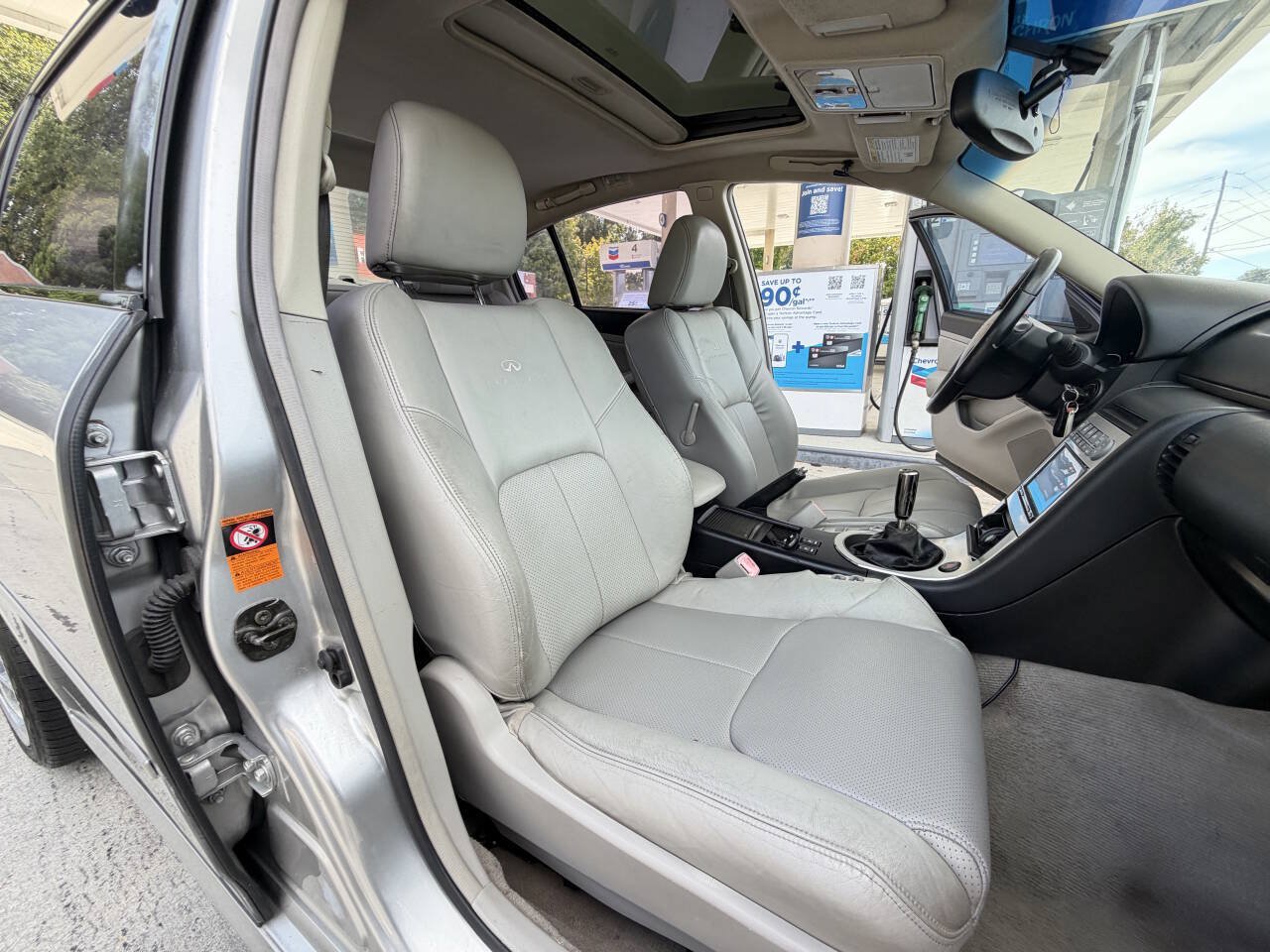 Used 2005 INFINITI G35 Sedan w/ (P01) Premium Pkg A RWD image 7