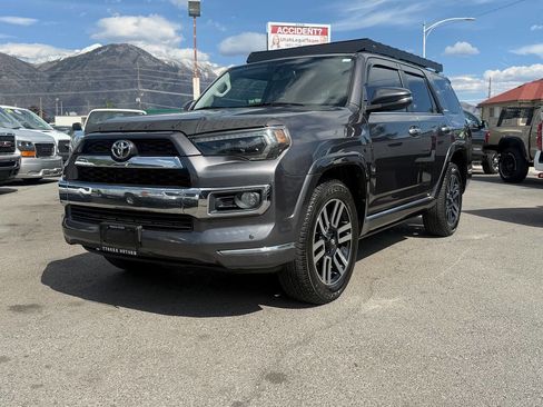 Used 2018 Toyota 4Runner Limited AWD/4WD image 79