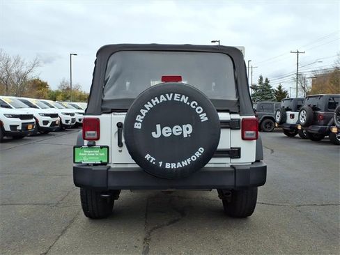 Certified 2018 Jeep Wrangler Sport image 6