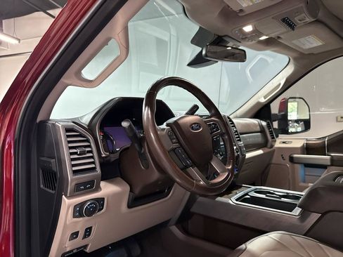 Used 2019 Ford F250 Limited w/ FX4 Off-Road Package AWD/4WD image 16