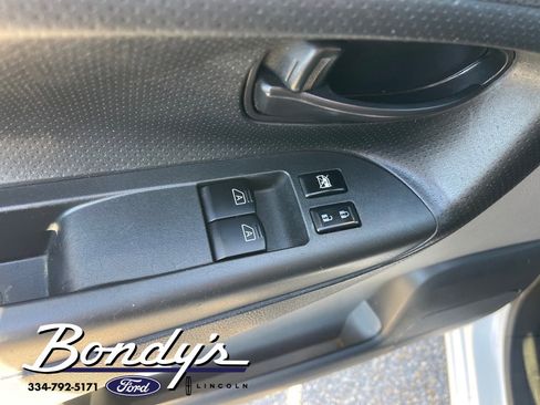 Used 2015 Nissan NV200 SV w/ Back Door Glass Package image 10