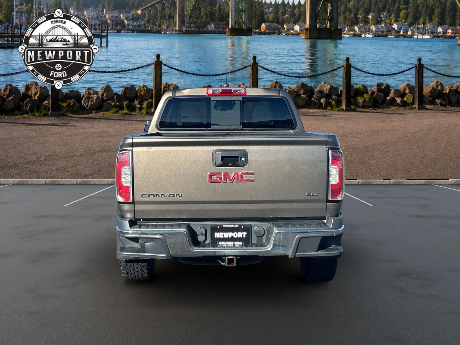 Used 2016 GMC Canyon SLT w/ Driver Alert Package AWD/4WD image 8