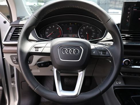 Used 2024 Audi Q5 2.0T Premium w/ Convenience Package AWD/4WD image 35