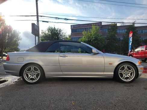 Used 2001 BMW 330Ci Convertible image 12