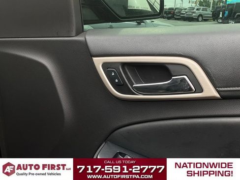 Used 2016 GMC Yukon XL Denali w/ Open Road Package AWD/4WD image 12