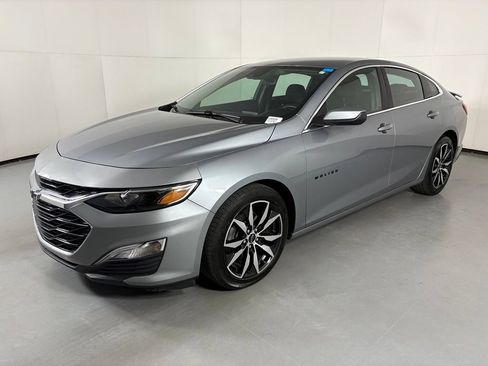 Used 2024 Chevrolet Malibu RS FWD image 5
