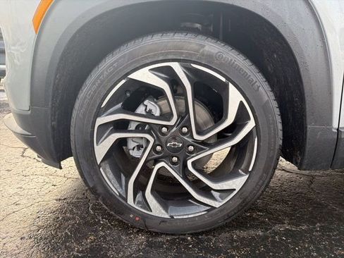 New 2026 Chevrolet TrailBlazer RS w/ Convenience Package FWD image 9