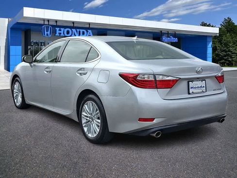 Used 2014 Lexus ES 350 w/ Luxury Package FWD image 22