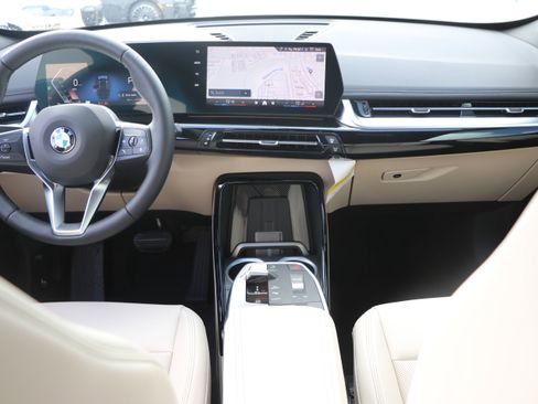 Certified 2025 BMW X1 xDrive28i w/ Convenience Package image 29