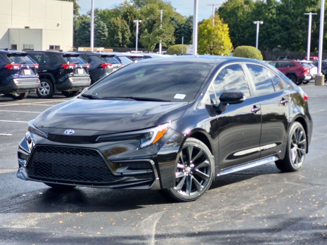 Certified 2026 Toyota Corolla XSE FWD image 2