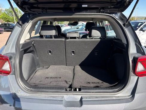 Used 2023 Hyundai Venue Limited FWD image 30