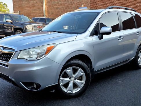 Used 2014 Subaru Forester 2.5i Limited AWD/4WD image 4