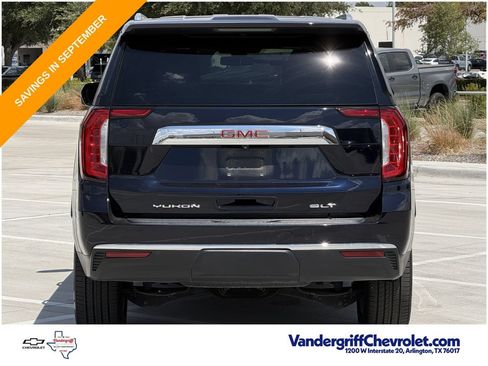 Used 2021 GMC Yukon XL SLT w/ SLT Premium Package RWD image 5