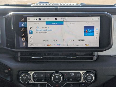 New 2026 Jeep Gladiator Sport image 14