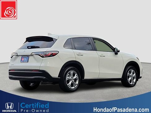 Certified 2024 Honda HR-V LX image 2