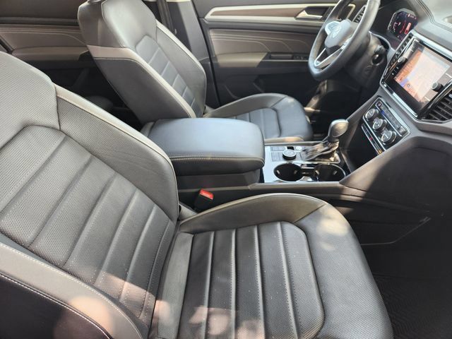 Used 2021 Volkswagen Atlas SEL Premium AWD/4WD image 14