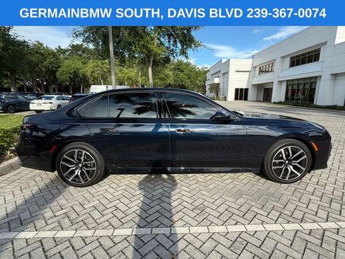 Certified 2025 BMW 760i xDrive w/ Executive Package image 10