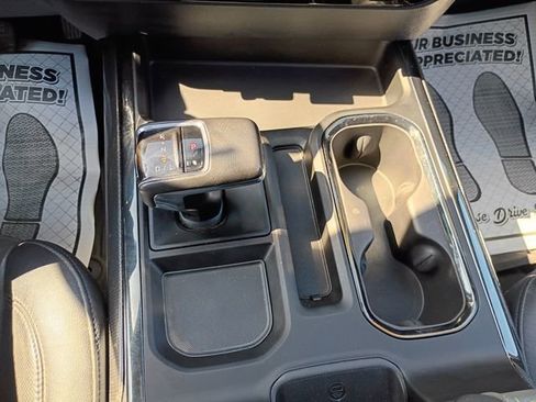 Used 2022 Chevrolet Silverado 1500 ZR2 AWD/4WD image 46