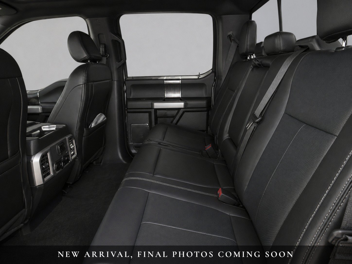 Used 2022 Ford F250 Lariat w/ Lariat Ultimate Package AWD/4WD image 5