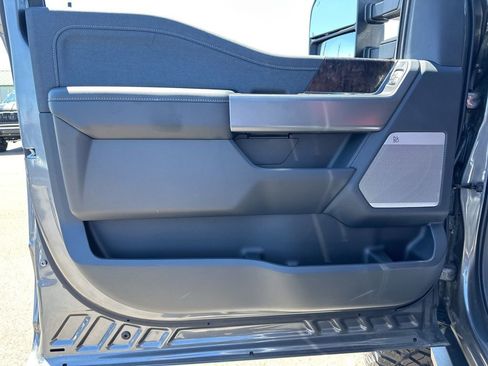 Used 2024 Ford F250 Lariat w/ Lariat Ultimate Package image 22